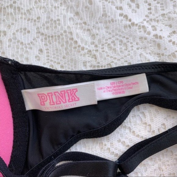 [SOLD] PINK Victoria’s Secret Black Front Clasp Bra - Picture 5 of 6